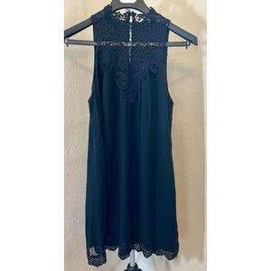 Entro Black Sleeveless Mock Neck Crochet Lace Mini Dress M
